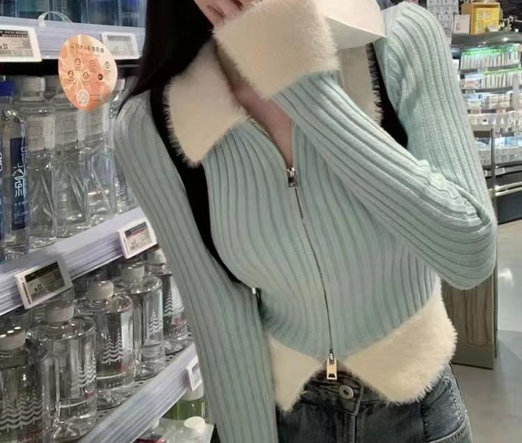 Sweater jacket women's autumn and winter new slim-fitting and thin design sense inside with short knitted cardigan top outside