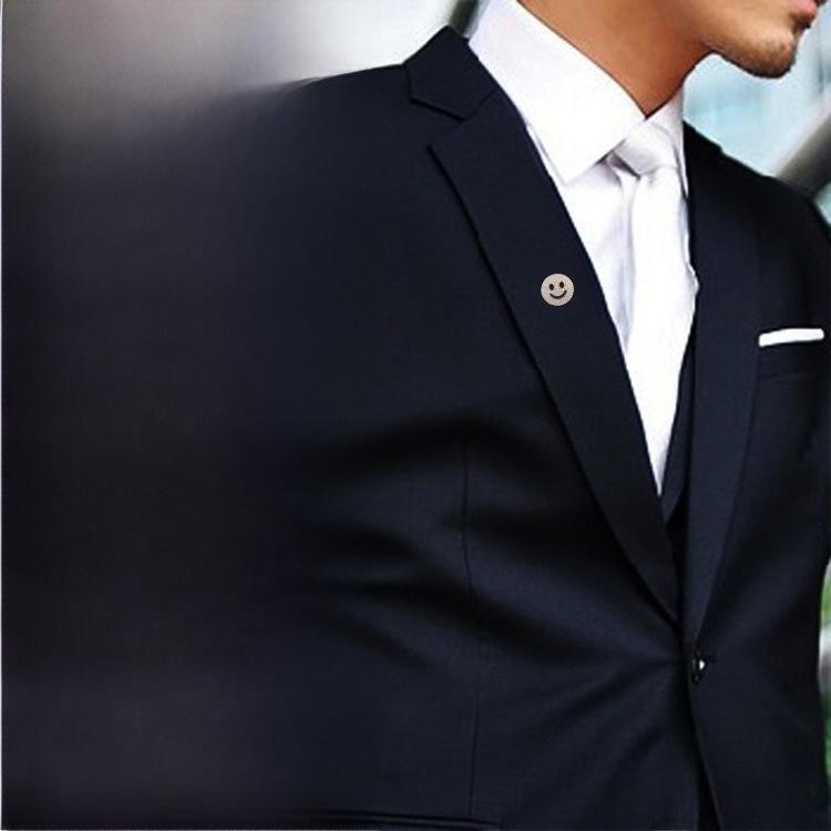 Elegant Unisex Smiley Face Brooch with Micro-Inlaid Zircon: No-Sew, Anti-Exposure Design