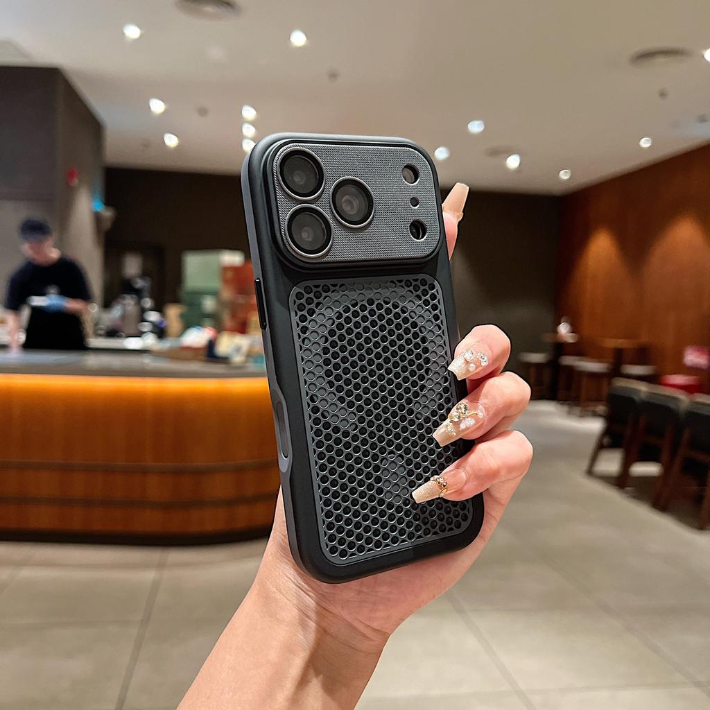 Applicable to Apple 11Promax mobile phone case, armor shield, magnetic suction and heat dissipation iPhone11 fine hole 11PM all-inclusive case