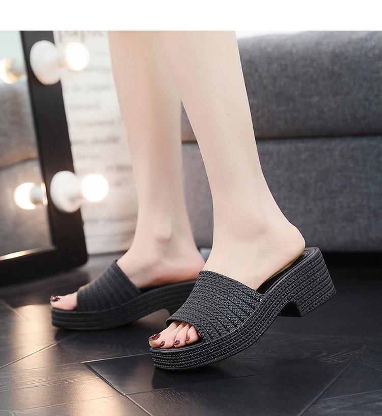 Women's Fashionable Thick-Soled Wedge Sandals: Non-Slip Outdoor/Indoor High-Heeled Summer Beach Slippers