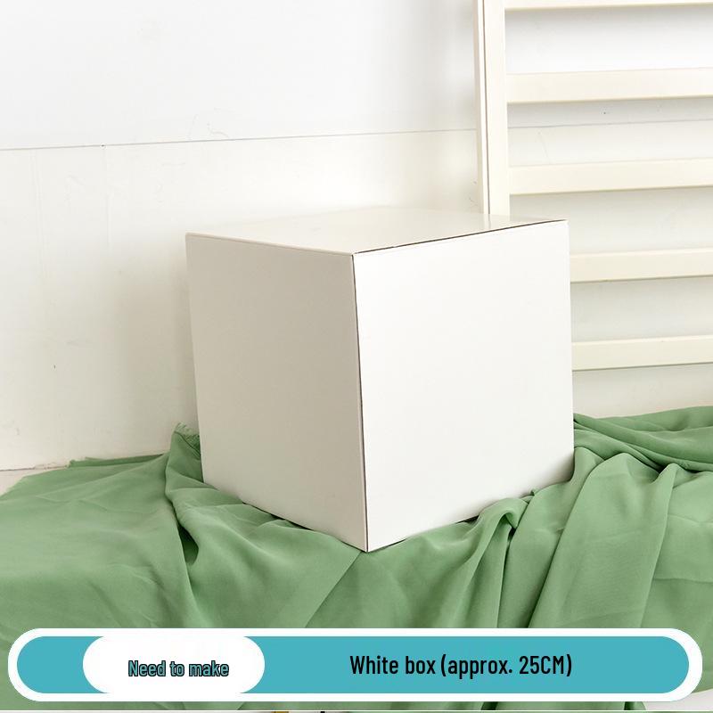 

Расписанная вручную 3D коробка из крафт-бумаги для школьной выставки в детском саду и экологичного украшения