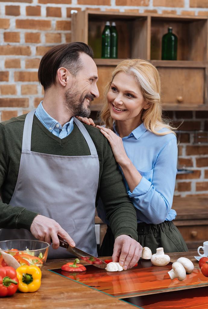 SZKLANA PŁYTA OCHRONNA NA KUCHENKĘ 70x52 SŁOŃCE