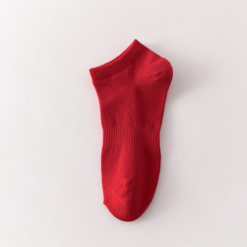 

Red socks, same style for both men and women, mid-length socks for autumn and winter, New Year socks, wedding couple pair of red socks 1 pair Short червоний