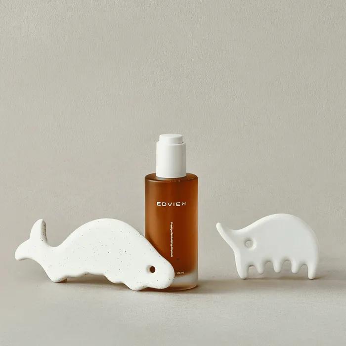 

Ceramic Guasha Face Care Full Set + Ampoule Dolphin White