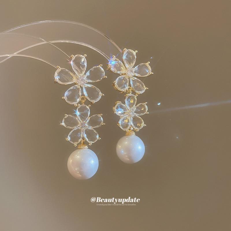 Silver Needle Zircon Flower Pearl Fringed Earrings Fashionable Versatile Stud Earrings Light Luxury High-end Earrings Design Sense Niche