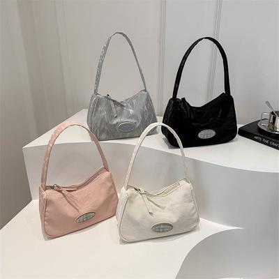 Simple and High-value Underarm Bag In Summer New Retro Commuting Texture Light Luxury Casual One-shoulder Crescent Bag