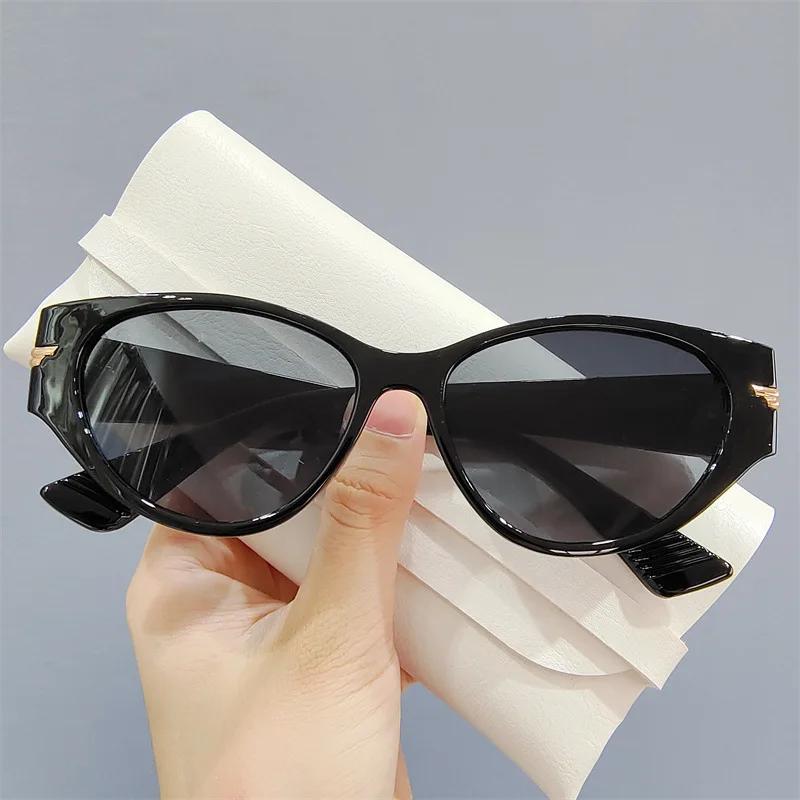 Oversized Rivet Leopard Cat Eye Women Sunglasses Design Vintage Decor Acrylic Cateye Shades Eyewear White Men Sun Glasses Female