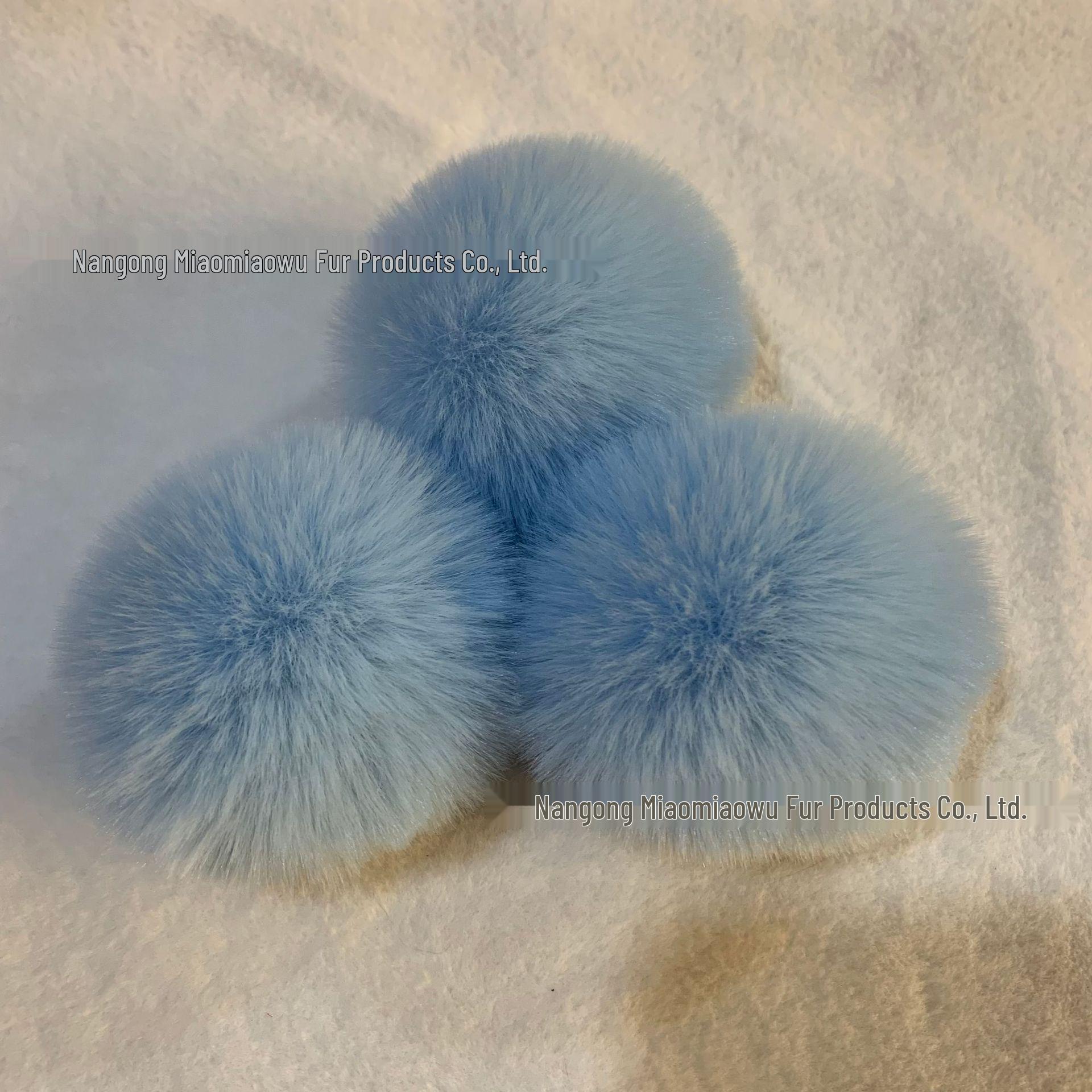 Faux Kaninchenfell Pompons (6-8cm) für Schuhe, Hüte, Accessoires, Kleidung - Kunst- & Imitationsfell, DIY, Kostenlose Muster erhältlich Light Blue*7cm