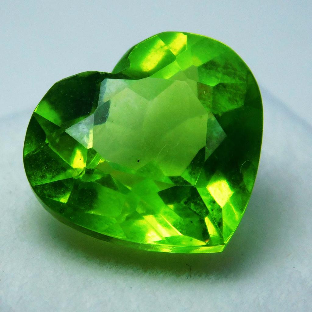 Jwelery Making 10 Carat   Loose Gemstone Natural Peridot Heart Shape