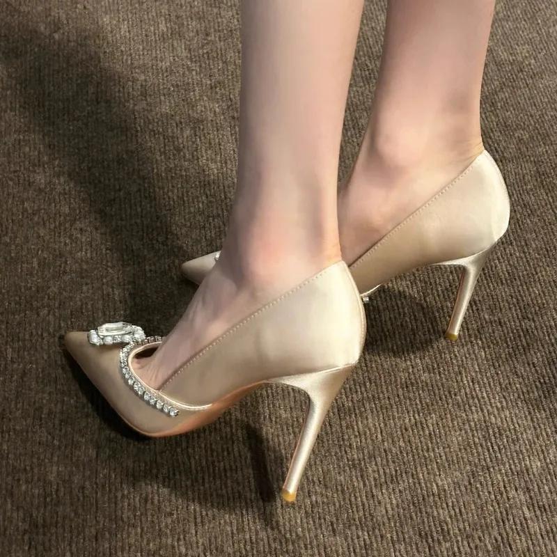 Fashion 2024 Brand Shoes for Women Slip on Women's High Heels Fashion Party Pumps Women Rhinestones Pointed Toe Thin Heels Ladies Shoes