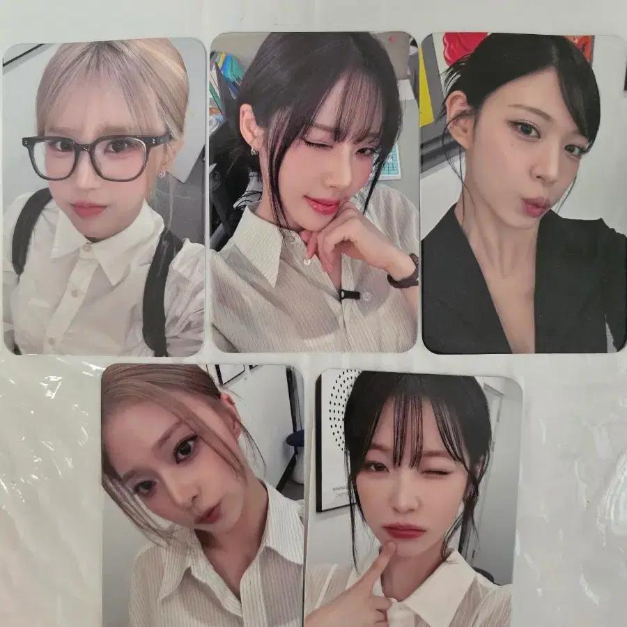 FROMIS_9 Pna Company Who's Fan Face-to-Face Photocard Selling Sets