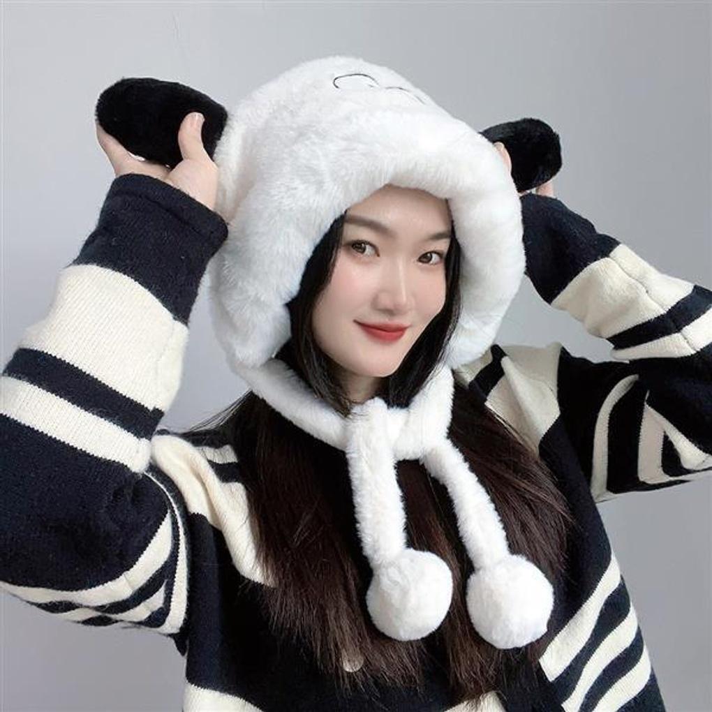 Wangnuni Character Earflap Hat (White)