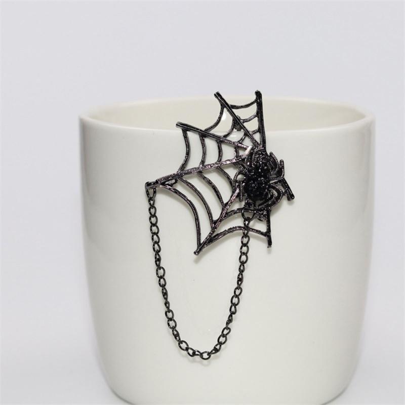 Punk Spiders Net Lapel Pin with Chain Halloween Costume Jewelry Accessories for Women Men, Punk Chain Brooch Lapel Pin