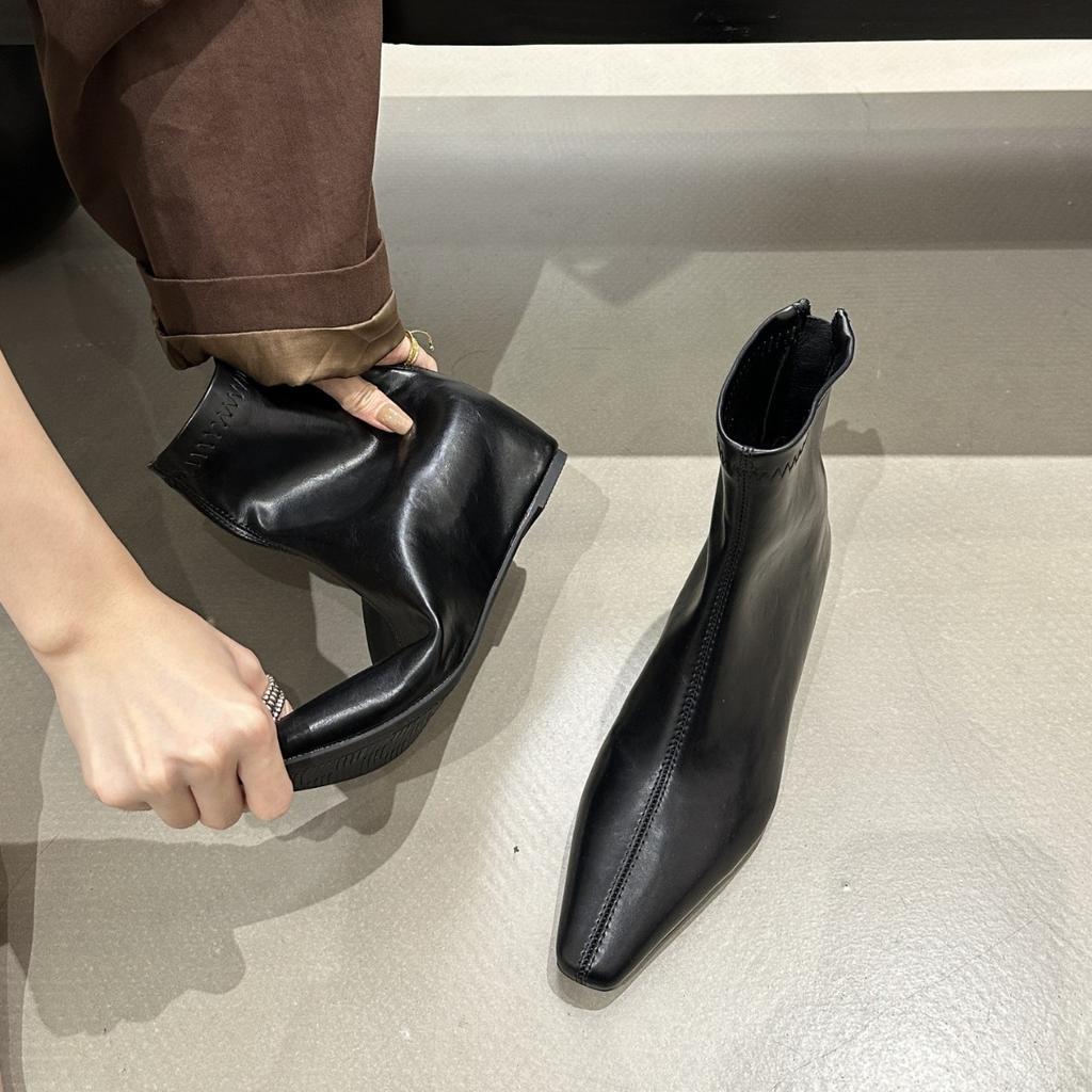 Korean version of square head slope heel soft leather short tube thin boots 2025 autumn and winter outer wear simple versatile commuter side zipper 