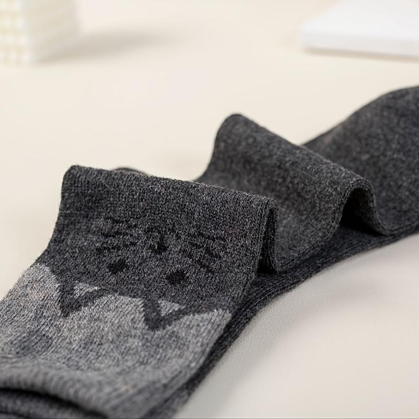 5 pairs of mixed color autumn and winter thick and warm cat head cartoon rabbit blended midsole women's socks