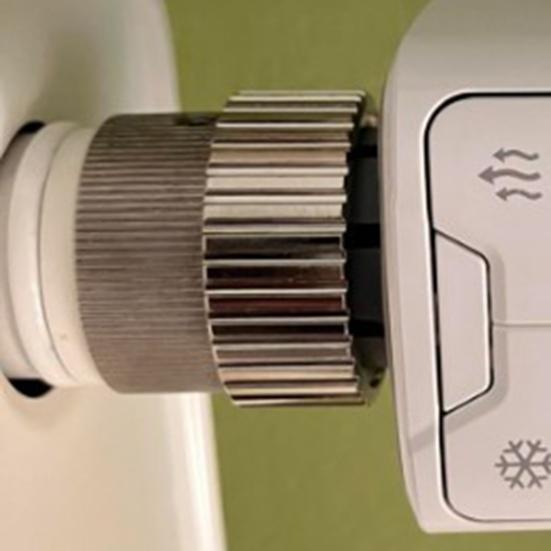 Stainless Steel Radiator Valve Adapter with Hex Wrench Screws Universal Leak-Proof Snap-On Metal Radiator Valve Connector Fitting Kit