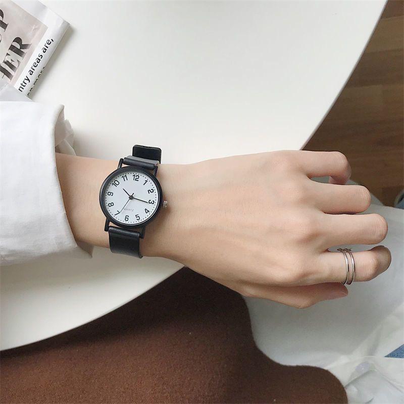 Exam-Specific Student Party Digital Watch Female Student Simple Temperament Retro Little Black Watch Trend Style
