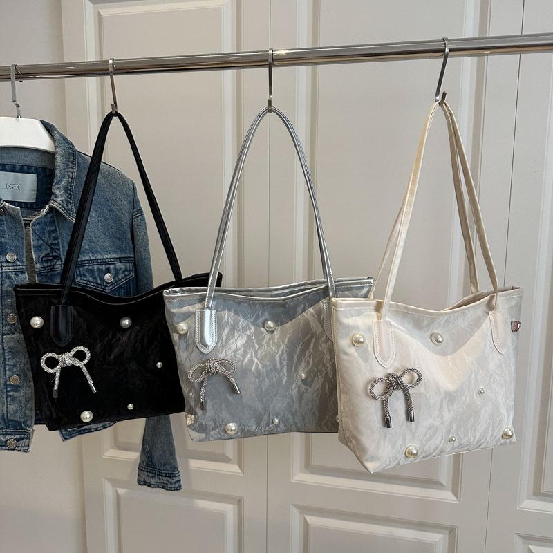 Large Capacity Women's Tote Bag - 2025 High-End Versatile Pearl Bow Handbag/Shoulder Underarm Bag