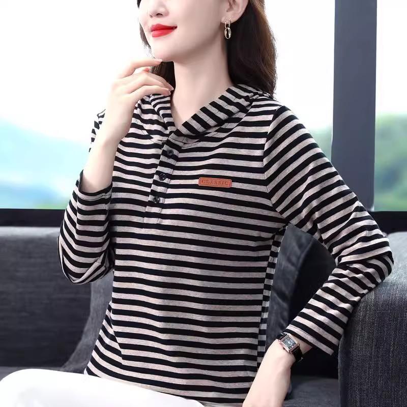 Striped Long-sleeved T-shirt for Women's Loose Versatile Hooded Sweatshirt Base Shirt Fashionable Top