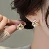 Small and exquisite geometric triangle white pearl stud earrings for women new trendy French vintage high-end earrings earrings