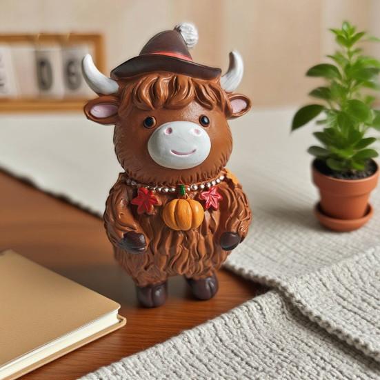 Christmas Highland Cattle Statue Thanksgiving Day Pumpkin Highland Cow Figurine Sculpture Home Office Desktop Decoration Ornament