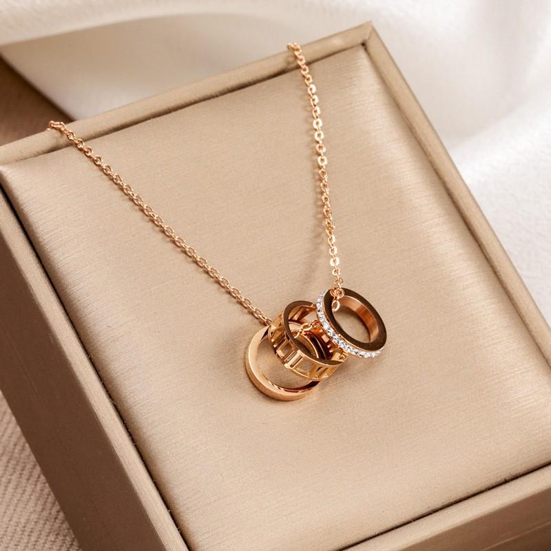 [Titanium Steel Rose Gold Roman Text Pendant Choker Necklace for Women Vintage Three Circle Design
