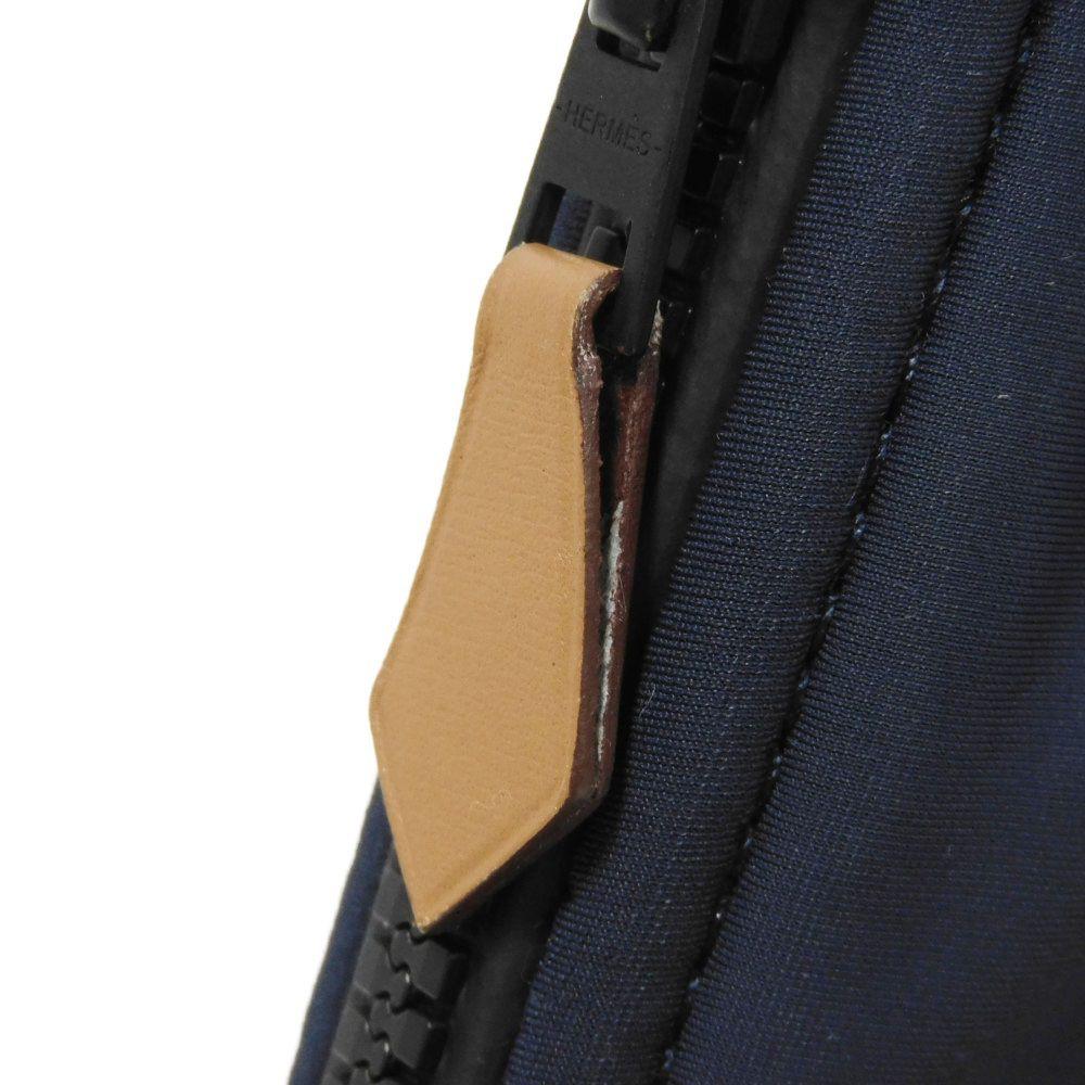 Used 9212 Truth Flat Pouch Neoban PM 7931 Nylon White Logo Blue Marine Unisex from Japan AUTHENTIC