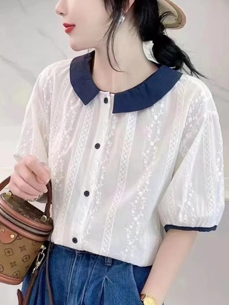 

Весна/Лето 2025 Женская блузка с кружевным жаккардом и воротником Питер Пэн - Короткий рукав, приталенная L белый