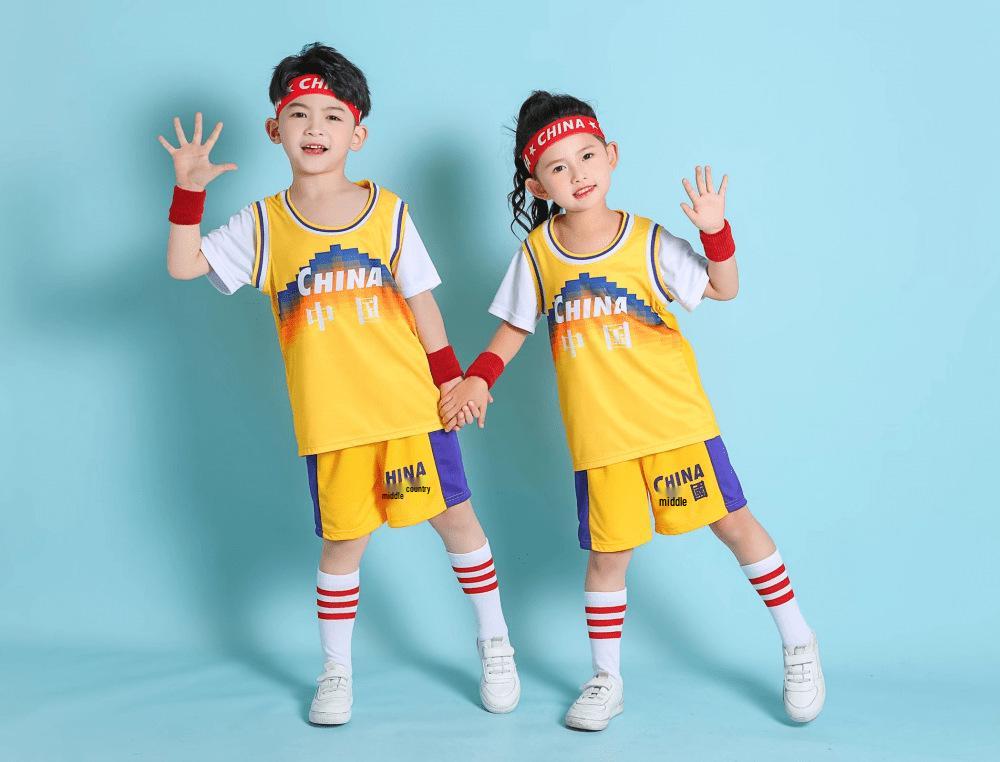Two-in-One Children’s Basketball Jersey and Shorts Set for Kindergarten and School Training
