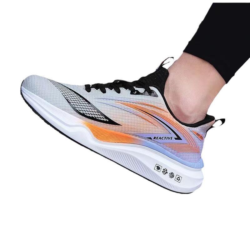 Men's shoes, sports shoes, men's spring new soft-soled shock-absorbing breathable running shoes, student training shoes