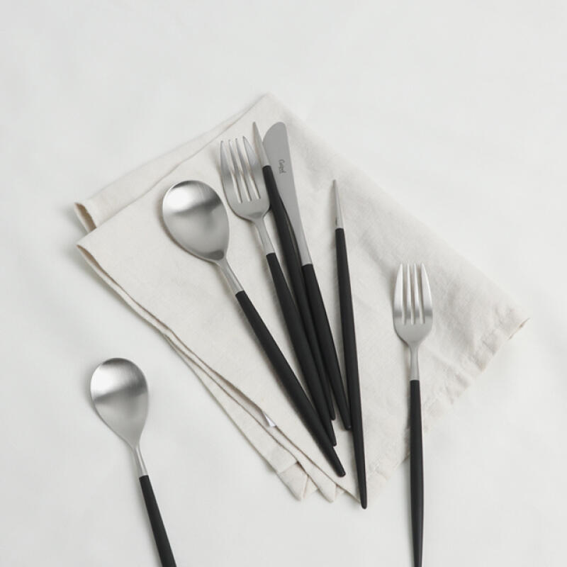 

Mio Black Chopsticks Set
