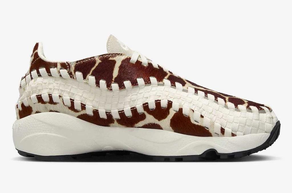 FB1959-100 Nike Air Footscape Woven Natural and Brown (Women's)