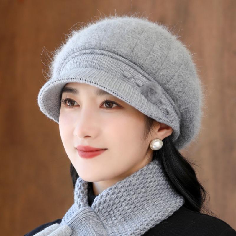 Women's Knitted Hat for Fall Winter - Lightweight Elastic Fit Warm Hat, Solid Color Short Brim Hat
