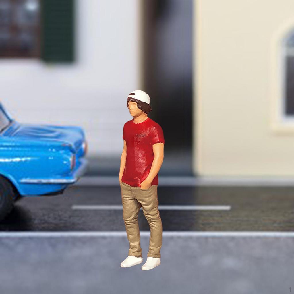 1/64 People Figure DIY Crafts Collectibles Fashionable Hand Painted Mini Figurine for Diorama