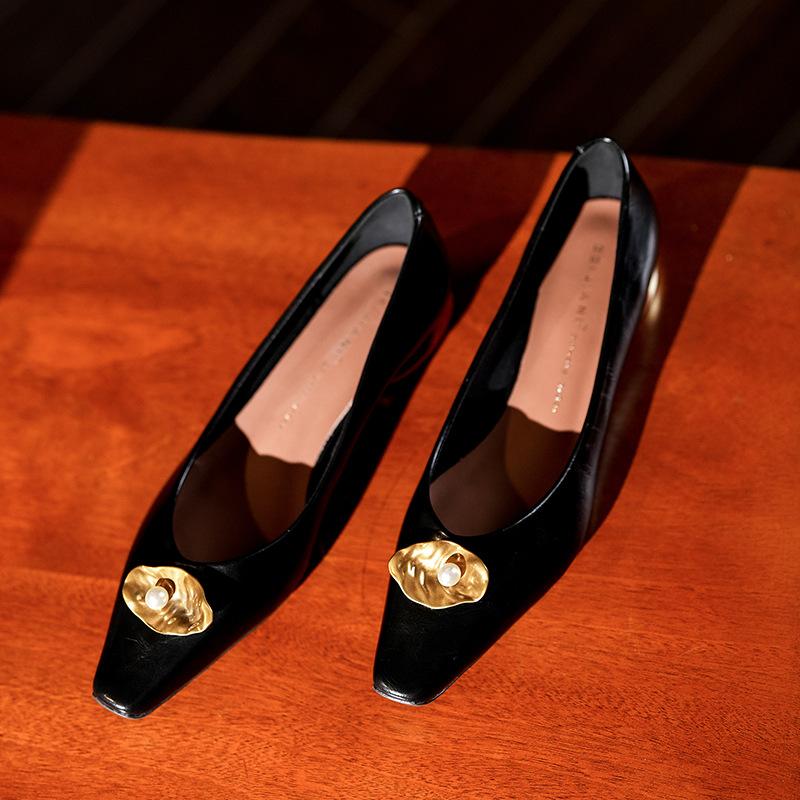 

Ретро ракушка из овчины, жемчужный темперамент, одинарные туфли, женские, квадратный носок, толстый каблук, низкий каблук, балетки, весна и осень 35 чёрный