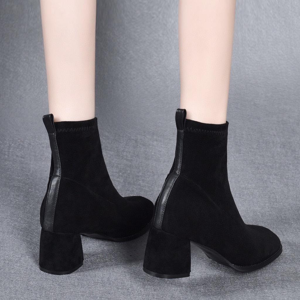 Fashion small short boots women's autumn and winter new black round head thick heel elastic velvet thin boots short boots bare boots