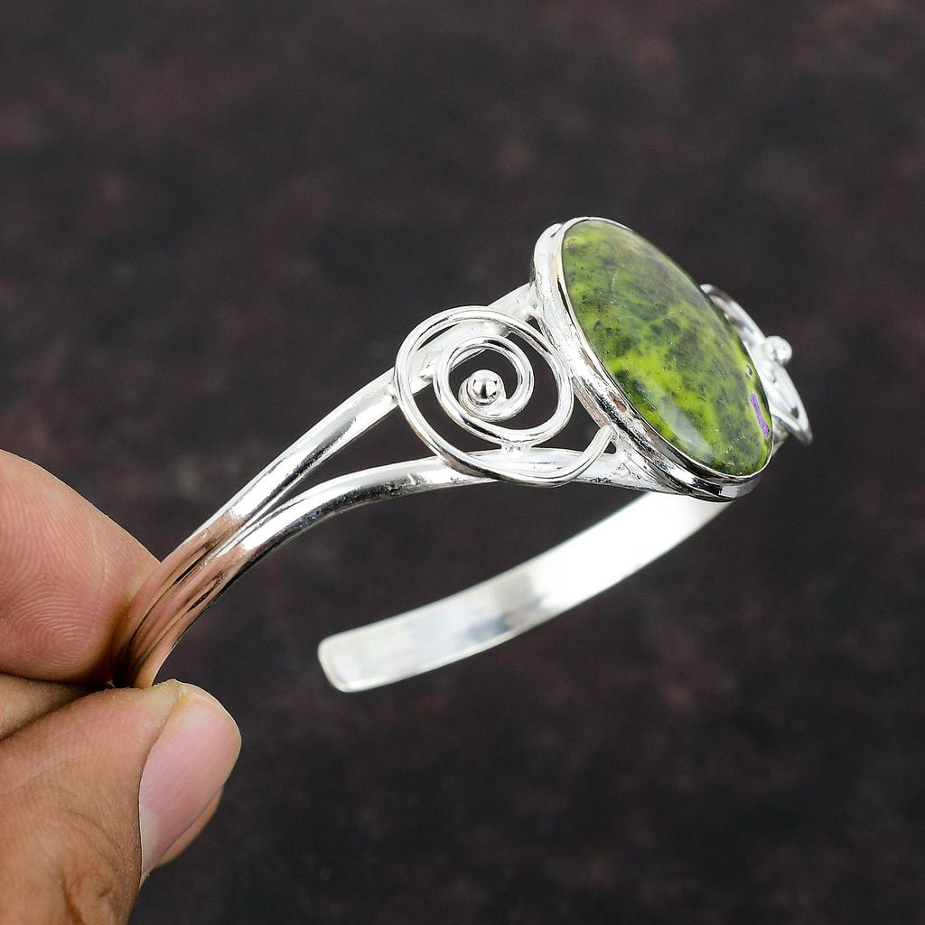 Bransoletka mankietowa z stichtytem Biżuteria z naturalnych kamieni szlachetnych Bransoletka ze srebra próby 925 Ręcznie robiona biżuteria Regulowana bransoletka Stylowa biżuteria Prezent dla mamy