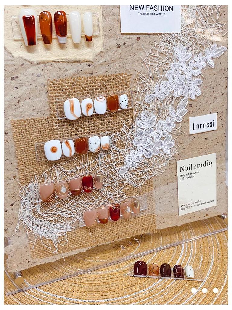 Wearable Acrylic Nail Art Display Board for Manicure Photos