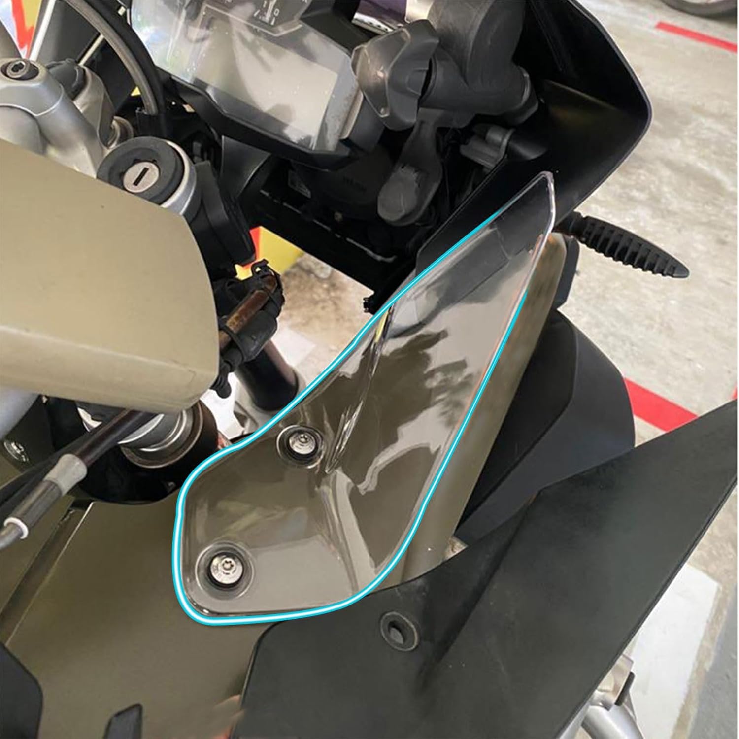 

Motorcycle Side Windshield Windscreen Side Panel Deflector Airflow Hand Shield Protector fit for B.M.W R1250 GS Adv 2019-2022 R1200 GS Adv 2014-2020 чистый