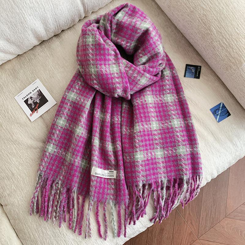 Premium Plaid Scarf Women's Winter Korean Version Fringed Student Retro Versatile Couple Thickened Warm Scarf