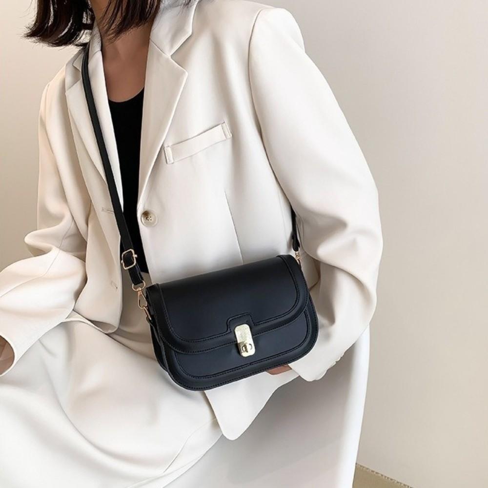 Korean Style PU Leather Shoulder Bag Square Women Underarm Bag Simple Crossbody Bag  Outdoor