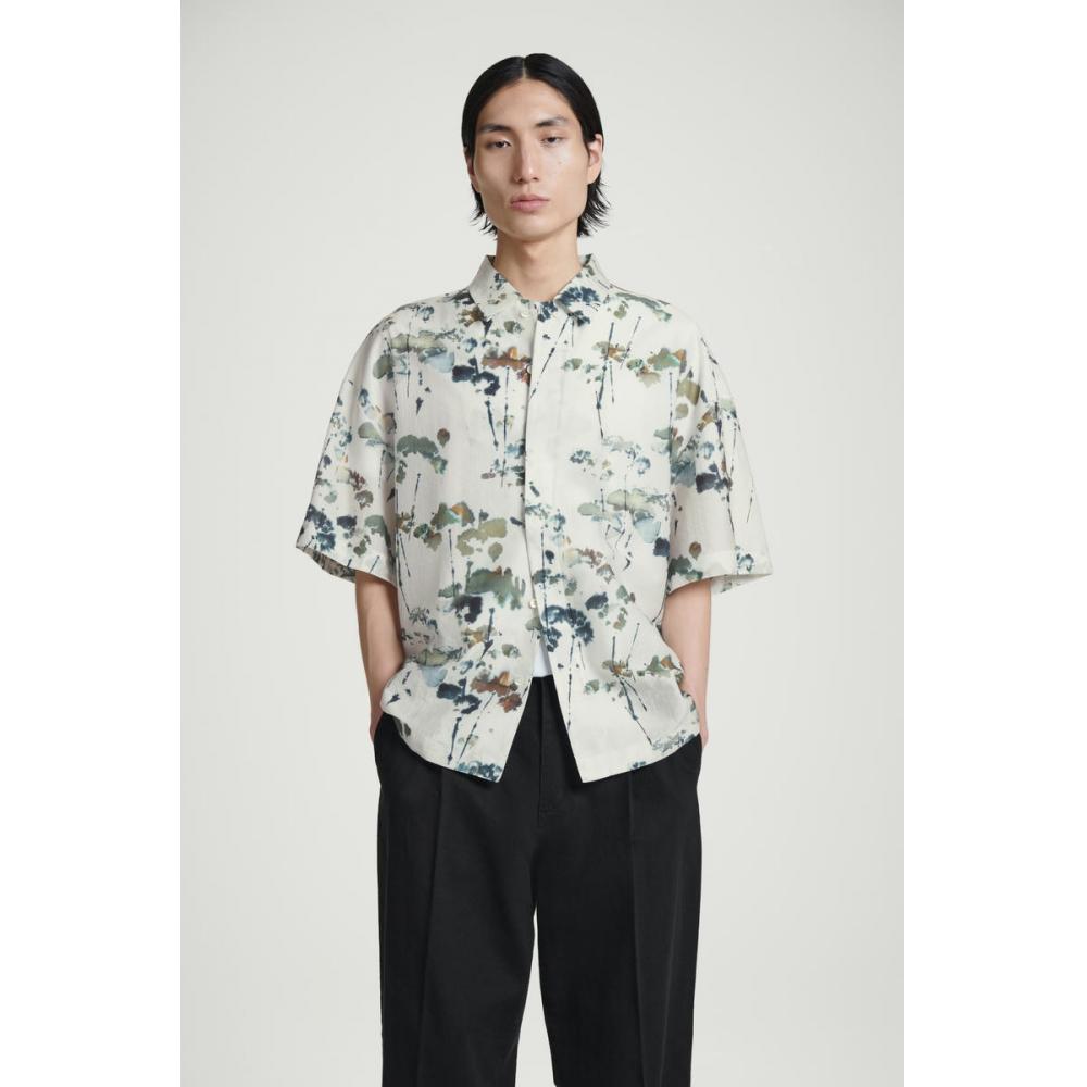 

COS Japan oversized floral short sleeve shirt