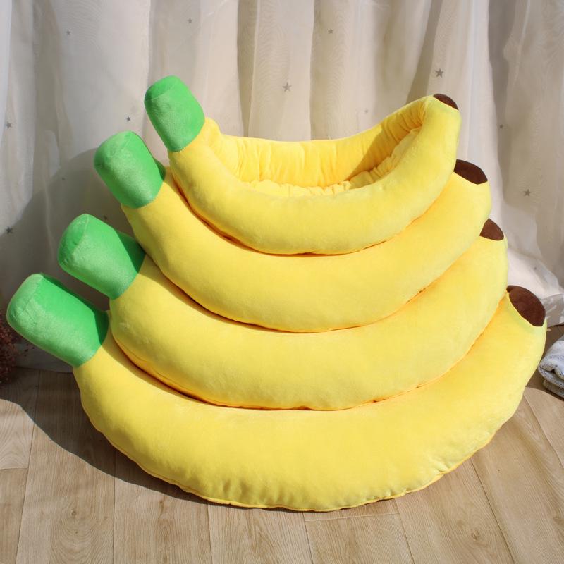 Cartoon Banana Pet Bed Cushion for Cats and Dogs - Winter Warmth