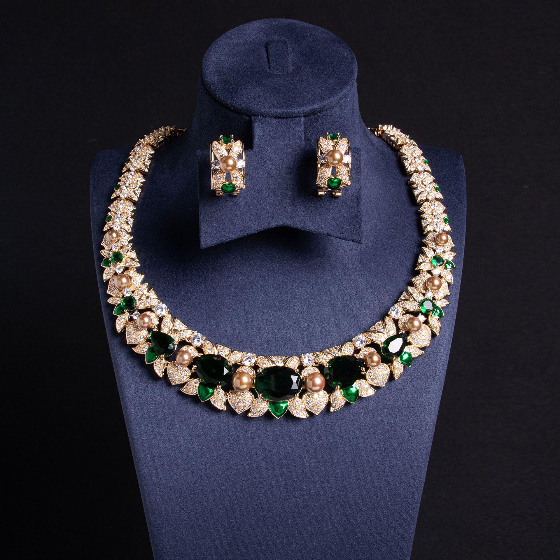

Heavy Industry Irregular Geometric Squares Full of Zircon Necklace Premium Temperament Set Jewelry