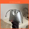 Sac Seau Chic en Cuir PU Pour Femmes Avec Design Tendance Polyvalent Pour la Mode Minimaliste Urbaine