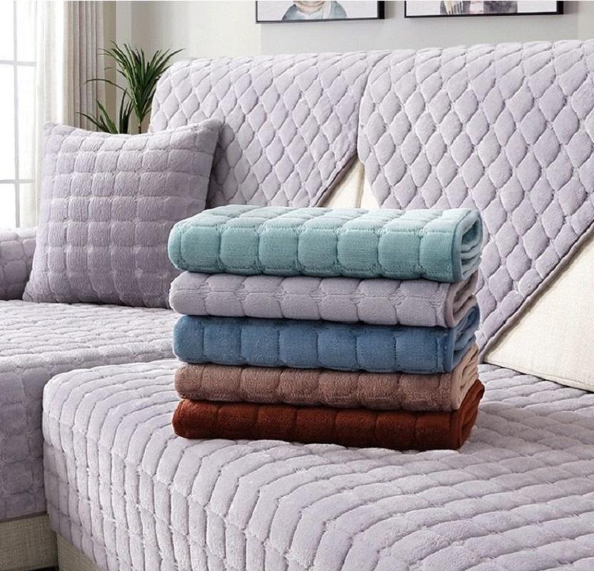 Zesílený sametový polštář na pohovku Univerzální plyš Neklouzavý Potah na pohovku do obývacího pokoje Teplý flanel Pohovka Opěradlo na ručník Potah polštáře