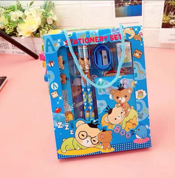 6-teiliges Schulschreibwaren-Set, Schulbedarf inklusive 2 Bleistiften, Radiergummi, Anspitzer, Lineal, süßem Notizbuch, Geschenken für Kinder