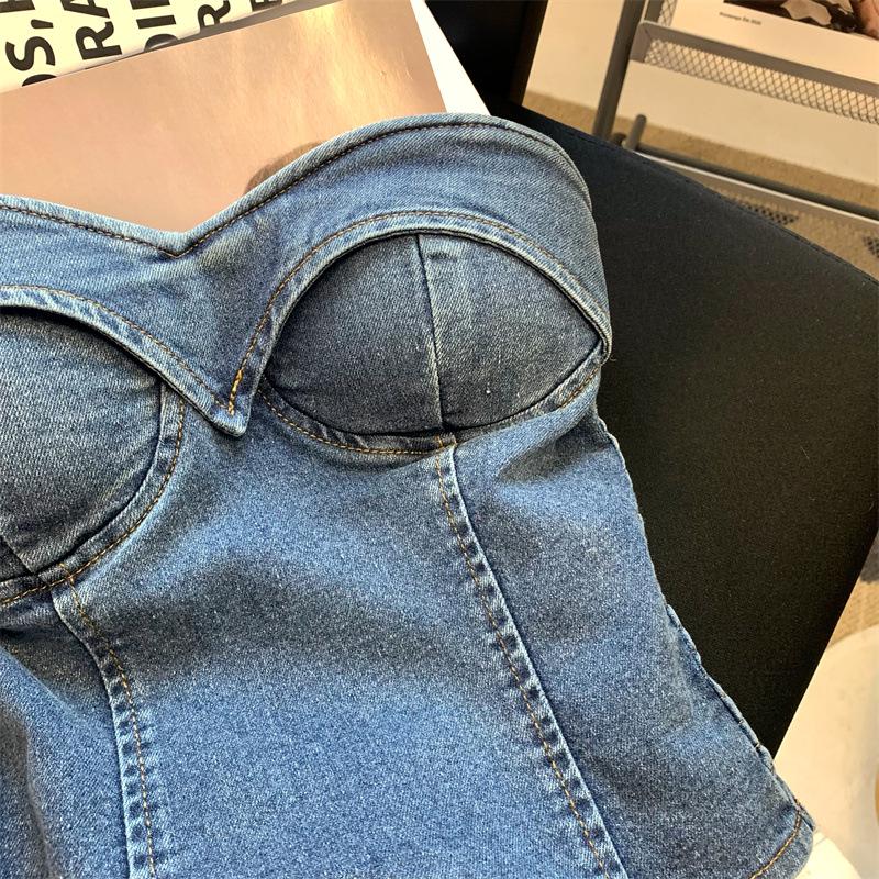 Hong Kong Retro Denim Strapless Vest for Women, Summer 2025: Sweet & Spicy Short Bandage Top with Padded Bust.