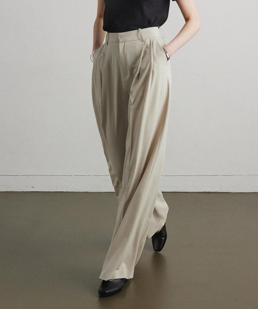 Aheule Flow Tuck Wide Slacks_Beige