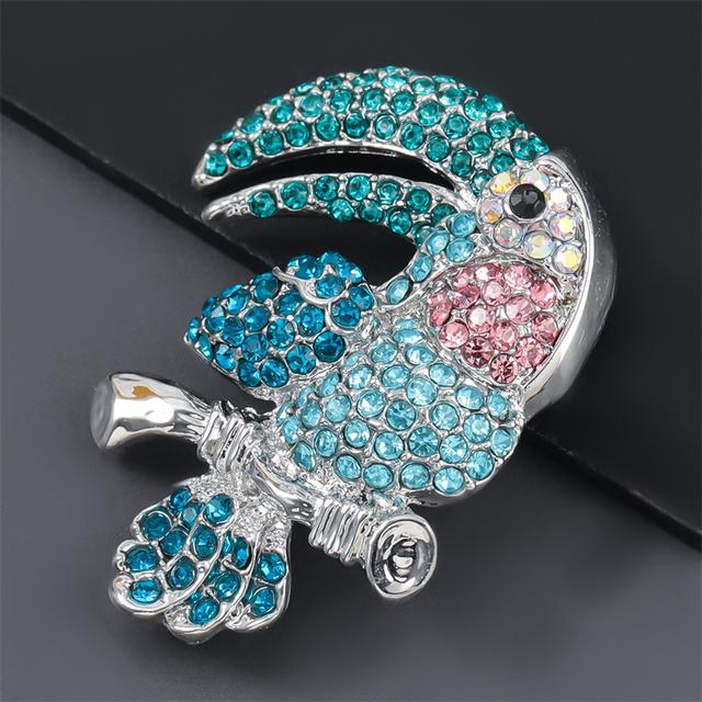 

Европейский и американский сплав горный хрусталь тукан тукан брошь женская булавка сетка красный тренд корсаж аксессуары